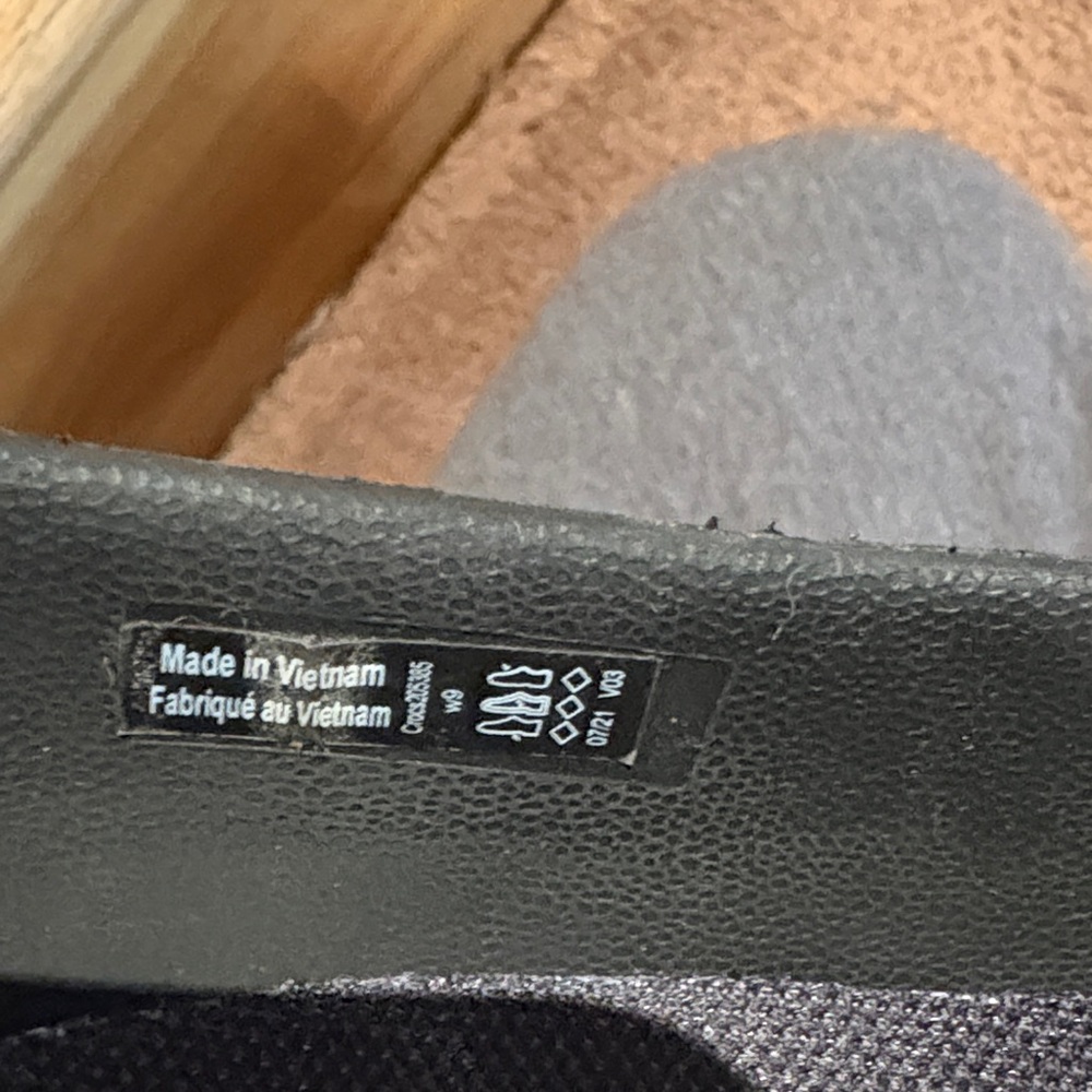 CROCS Black Leopard-Print Work Clogs - image 5